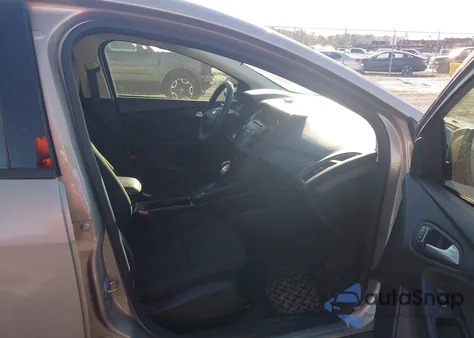 2016 Ford Focus Se из США, поврежденный, VIN 1FADP3K2XGL344804